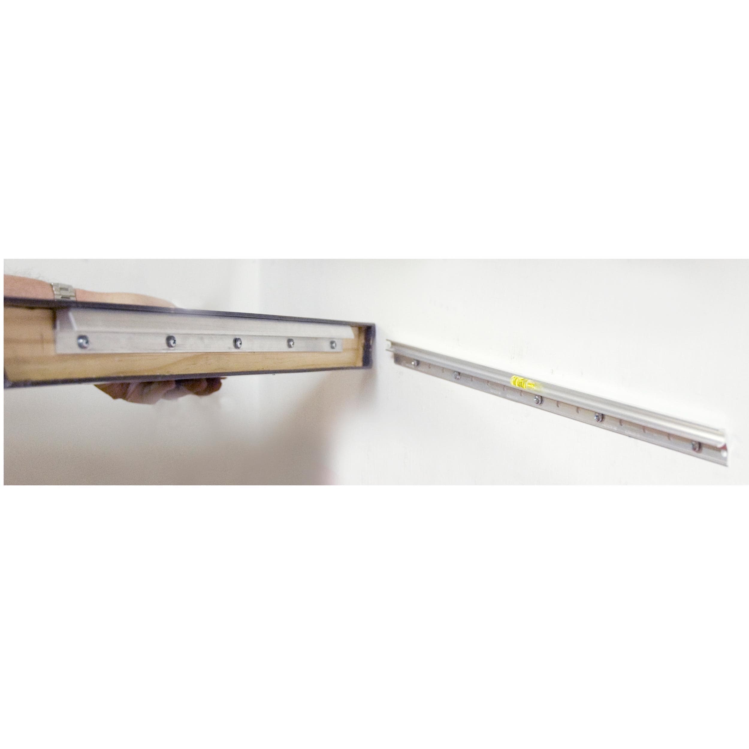 Mini Floating Shelf Bracket - 18"