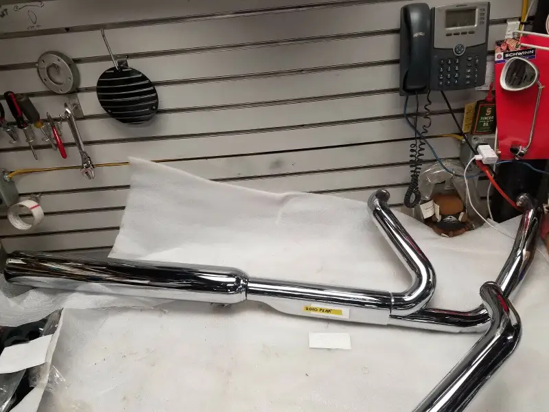 2 into 1 header exhaust pipes harley Dyna Switchback FLD OEM Stock 2006^ Supergl