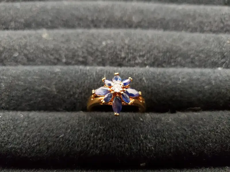 Womens 14KT Gold Electro-Plate Sapphire Flower Cubic Zirconia Ring Jewelry Sz 9