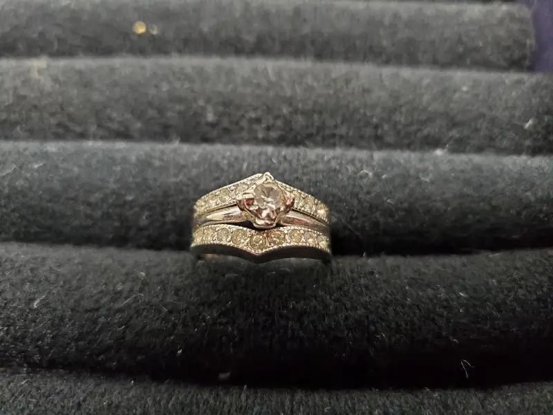 Womens Silver Band Double Row Cubic Zirconia Ring Jewelry Sz 7 Classy Present VF