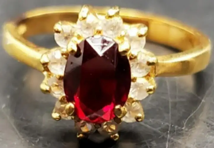 Women 14KT Gold Electro-Plate Gorgeous Ruby Cubic Zirconia Ring Jewelry Sz9.5 VF