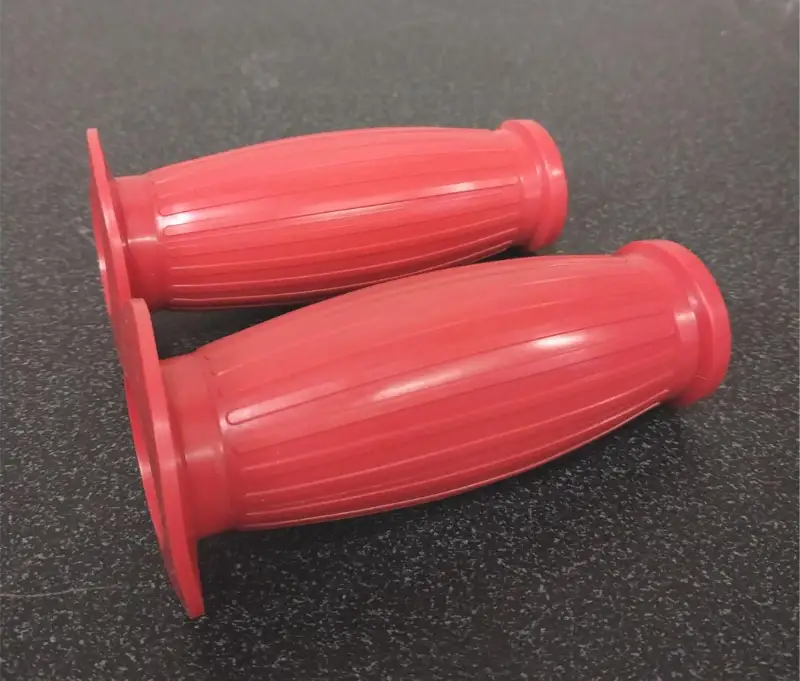 VTG Red Granturismo Grips 1″ Triumph Honda Kawasaki Benelli CB Yamaha XS 18-25