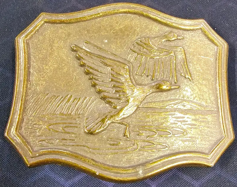 VTG Rare 1970s Flying Geese Ducks Solid Brass Hunting Wildlife Belt Buckle