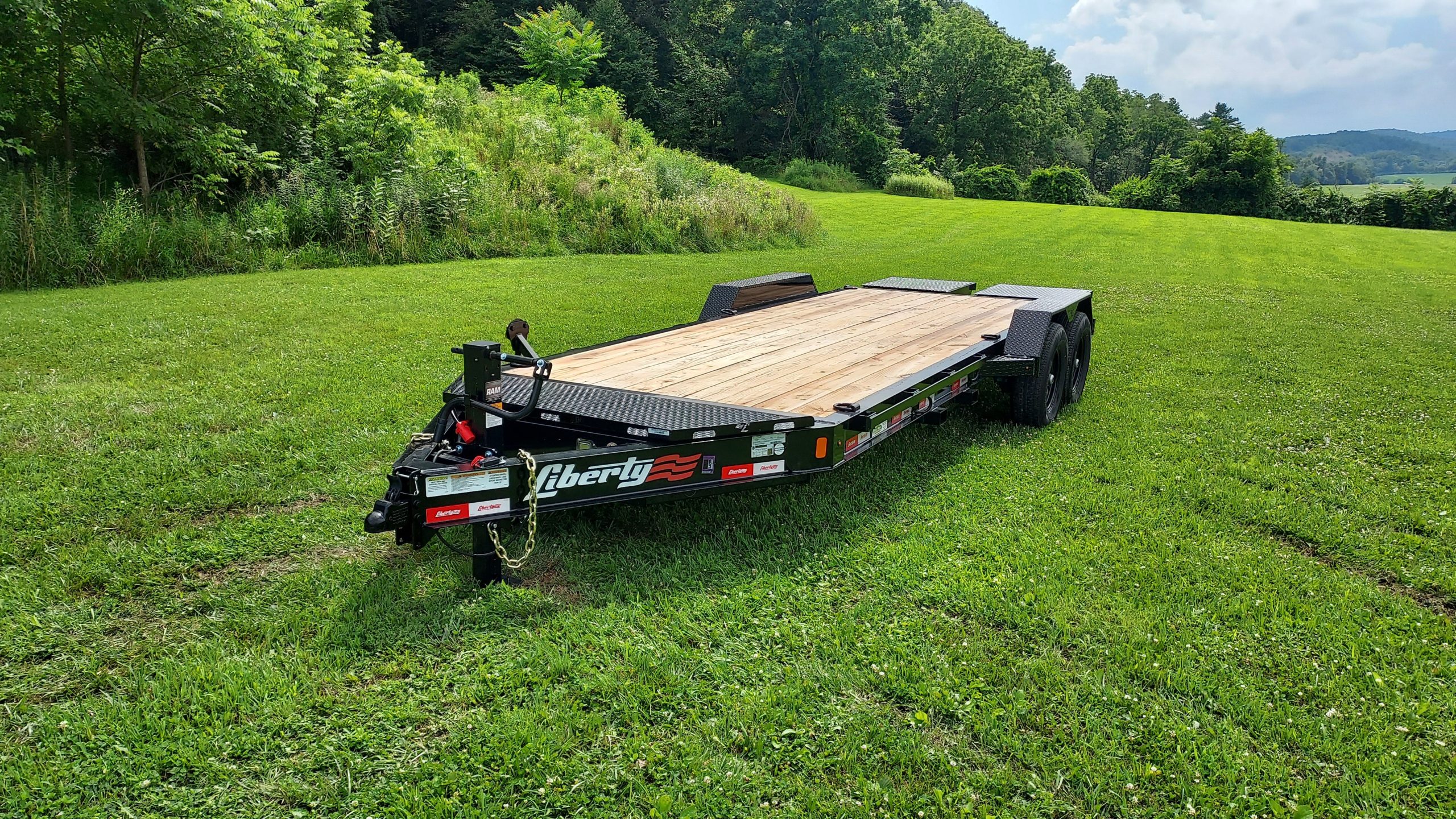 LIBERTY 83"x20' 15K Equipment Hauler - Used (EC6G1A9YPJ0R)