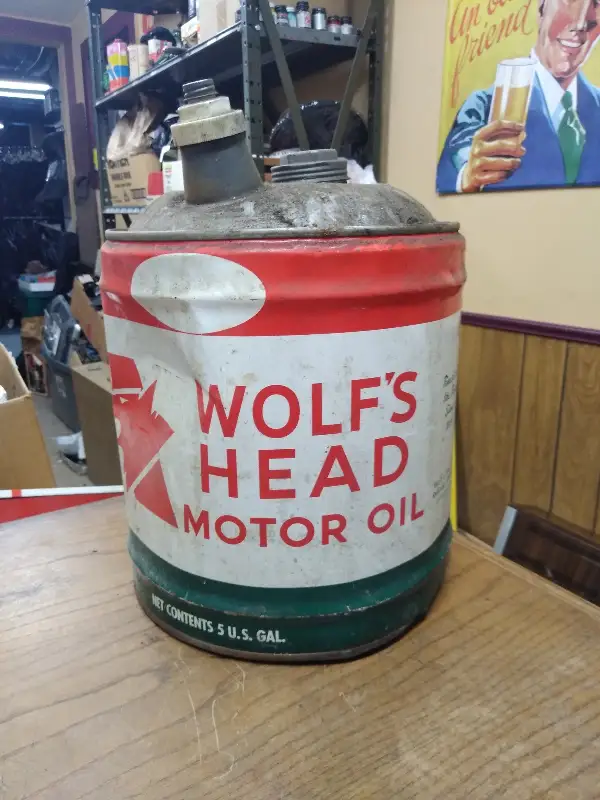 Vtg Wolf’s Head Motor Oil Metal Advertising 5 Gallon Can Oil City, Pa. Nice!