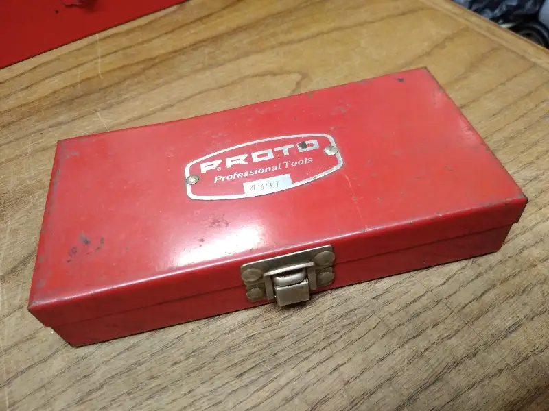 Vtg Proto Professional Tools 4997 Red Heavy Steel Tool Box 7″ x 3 1/2″ Nice Shap