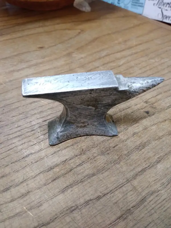 Vtg Watch Makers Jewelers Miniature Anvil Cast Aluminum Smithing Tool
