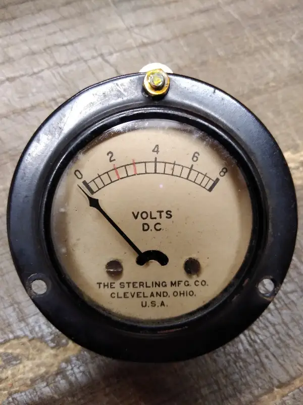 Vtg Sterling DC Volts 0-8 Panel Meter Gauge Made in USA
