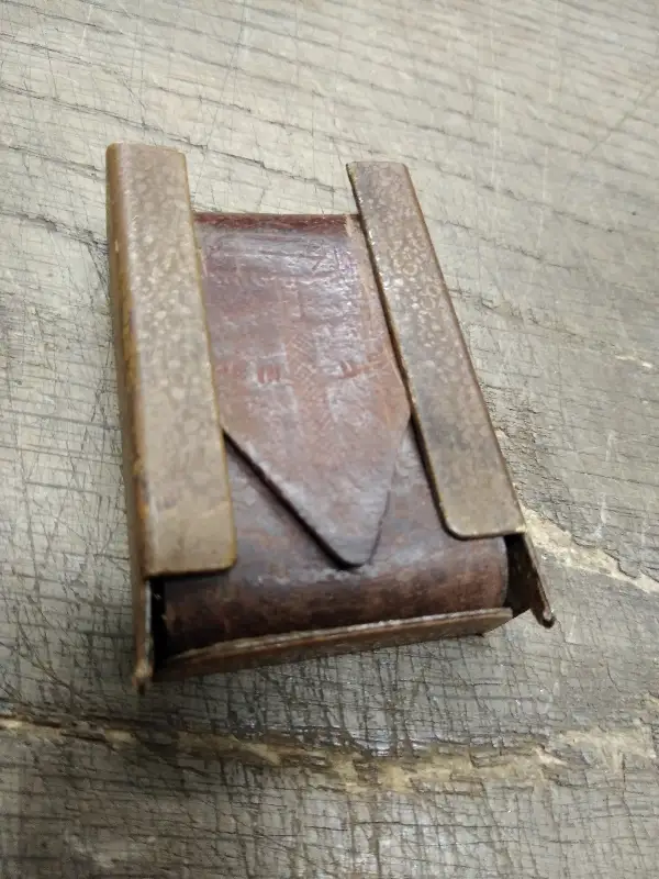 Vtg Valet Auto Strop Leather Strop 13.5 Inch w/Metal Box Made In NY USA