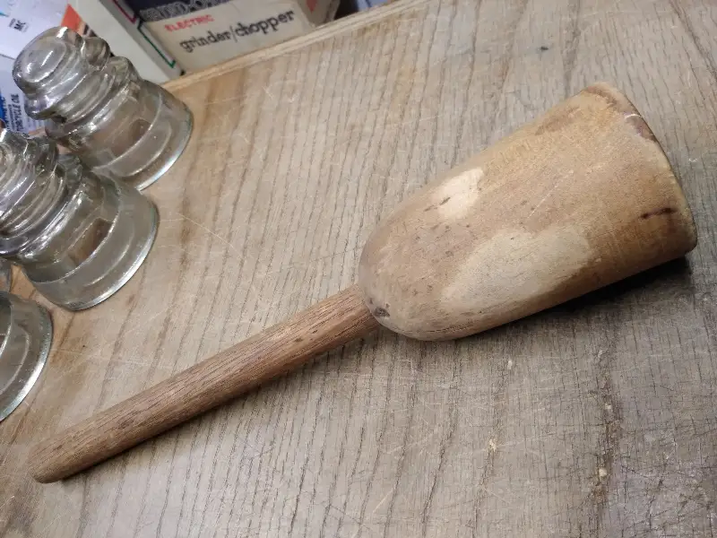 Vtg Primitive Potato Masher Pestle Wooden Farmhouse Kitchen Ware 12″ Nice Patina