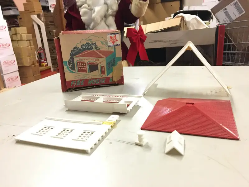 Vtg Plasticville fire house kit FH-4 Bachmann train set accessary original box