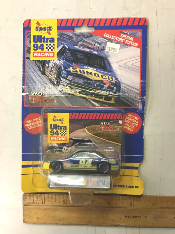 Vtg Sunoco ultra 94 racing toy car 1/64 1992 Diecast Collectible new in package
