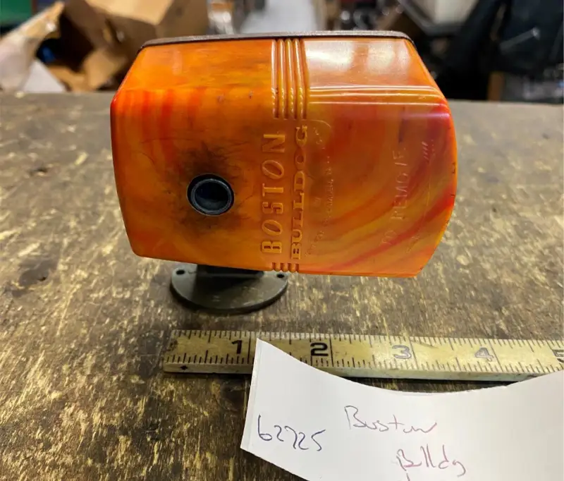 Vtg Swirled Bakelite Pencil sharpner Boston Bulldog School Office 50’s collectib