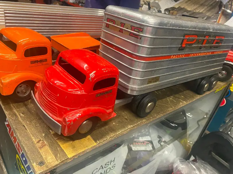 Vtg Smith Miller GMC Tractor Semi Truck PIE Flat nose Trailer Toy 1:16 Original!
