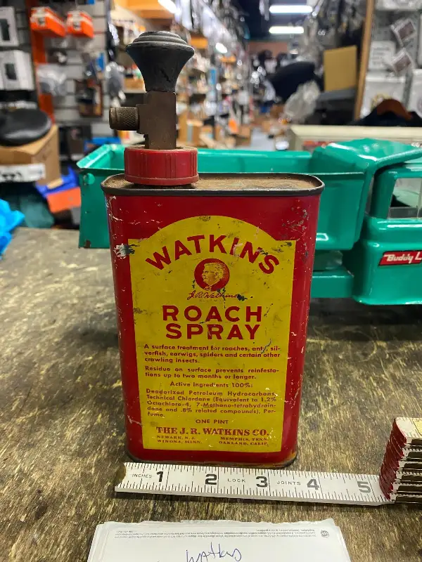 Vtg WATKINS ROACH ANT SPRAY Can Tin Collectible Graphics with hand Pump