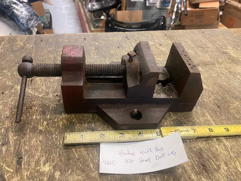 Vtg Tools Drill Press Bench Vise 3″ Jaws Heavy steel Antique