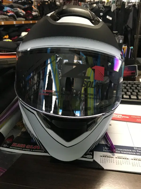 Z1R 0100-2039Solaris Modular Scythe Helmet Solaris Helmet – Scythe – White/Black