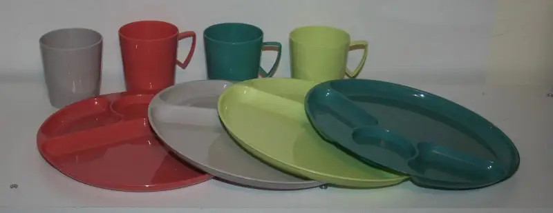 NOS Vtg Steri-lite Patio-Ware Mid modern century 50’s Plastic Cutlery & Box USA!
